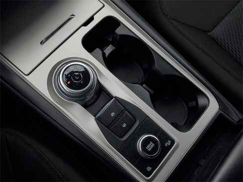 Certified 2023 Ford Explorer XLT image 24