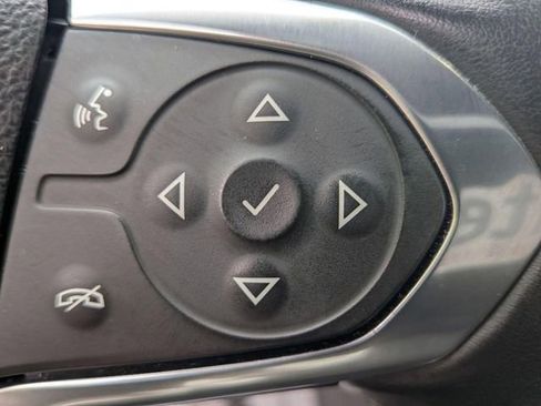 Used 2023 Chevrolet Traverse RS w/ LPO, Floor Liner Package FWD image 20