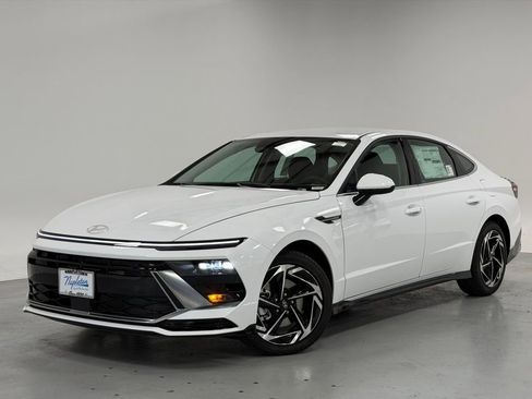 New 2026 Hyundai Sonata SEL image 1