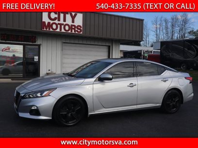 Used 2019 Nissan Altima 2.5 SV