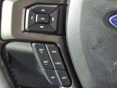 Used 2017 Ford F150 Lariat w/ Equipment Group 502A Luxury AWD/4WD image 12