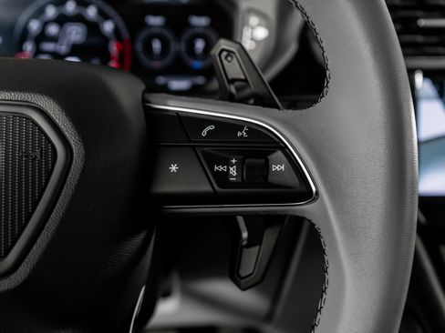 Used 2022 Lamborghini Urus AWD image 44