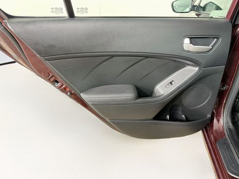 Used 2017 Kia Forte LX FWD image 24