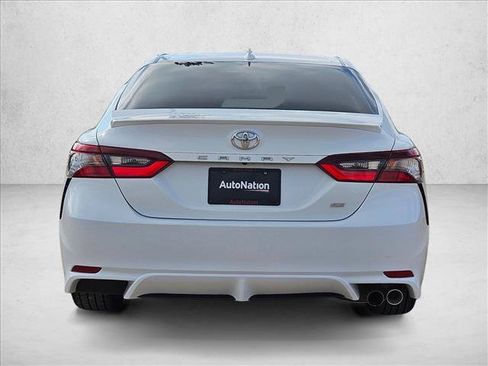 Used 2023 Toyota Camry SE FWD image 7