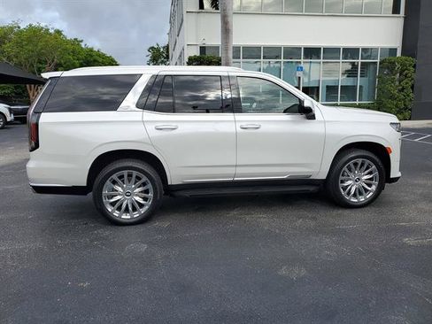 Certified 2023 Cadillac Escalade Premium Luxury AWD/4WD image 26