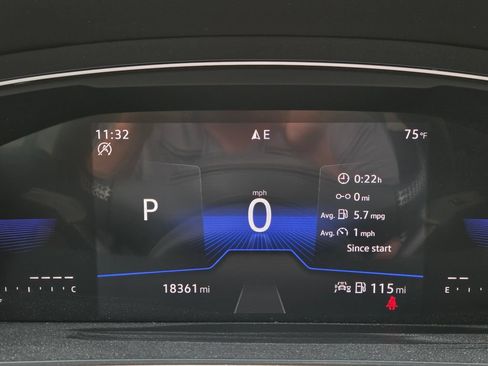 Used 2024 Volkswagen Tiguan SE FWD image 26