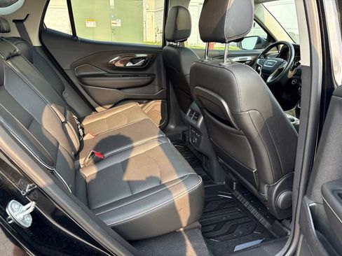 Used 2020 GMC Terrain Denali w/ Denali Premium Package FWD image 23