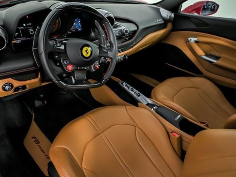 Used 2022 Ferrari F8 Tributo RWD image 22