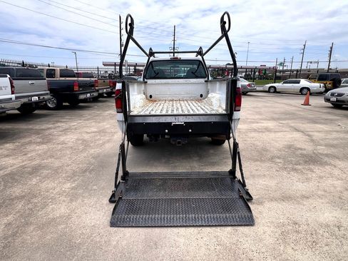 Used 2002 Ford F250 XL image 49