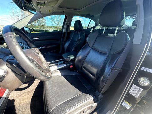 Used 2017 Acura TLX V6 w/ Technology Package image 18