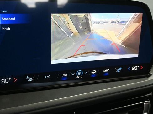 New 2026 Chevrolet Traverse LT image 28