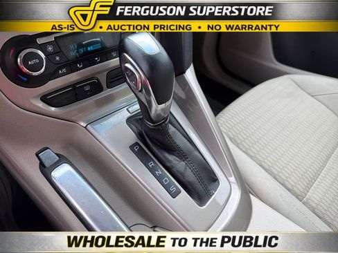 Used 2012 Ford Focus SEL FWD image 15