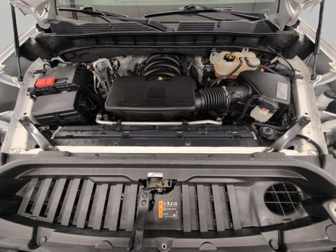 Used 2019 GMC Sierra 1500 SLT w/ SLT Convenience Package AWD/4WD image 8