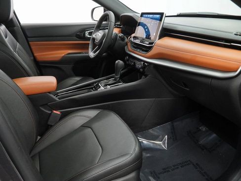 Certified 2024 Jeep Compass Limited w/ Elite Group image 42