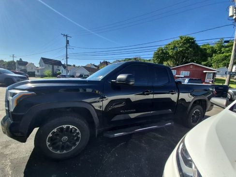 Used 2023 Toyota Tundra SR5 w/ TRD Off-Road Package AWD/4WD image 4