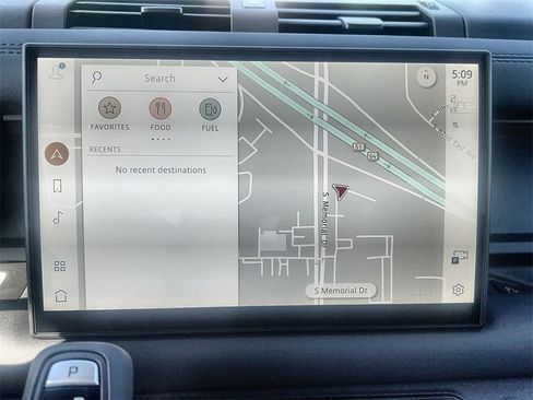 Used 2025 Land Rover Defender 110 S image 25