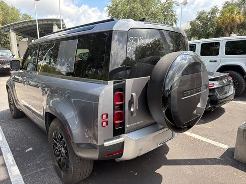 Used 2024 Land Rover Defender 110 S AWD/4WD image 3