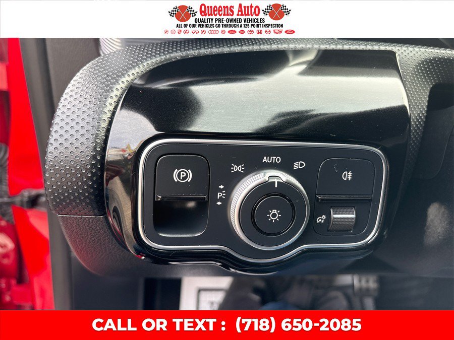 Used 2020 Mercedes-Benz CLA 250 image 21