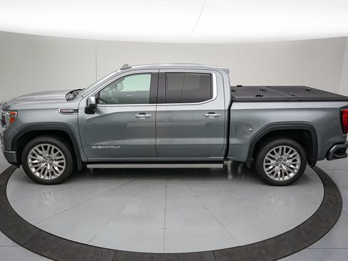 Used 2019 GMC Sierra 1500 Denali w/ Denali Ultimate Package AWD/4WD image 10