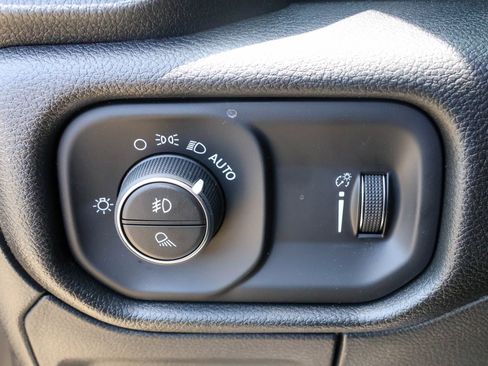 New 2026 RAM 1500 Warlock AWD/4WD image 26