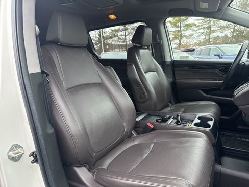 Used 2019 Honda Odyssey Elite image 15