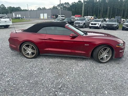 Used 2018 Ford Mustang GT Premium RWD image 3