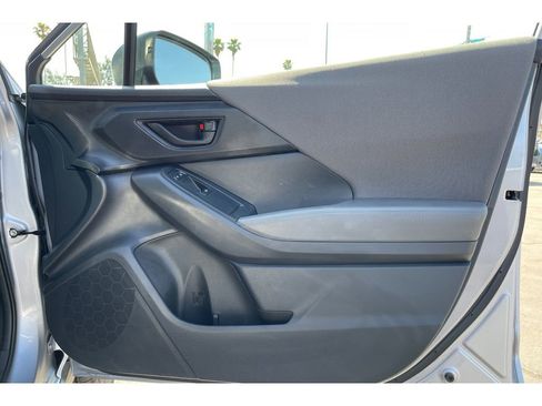 Used 2024 Subaru Crosstrek 2.0i Premium image 20