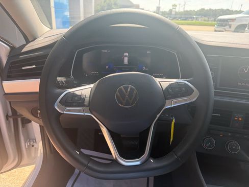 Used 2024 Volkswagen Jetta S FWD image 15