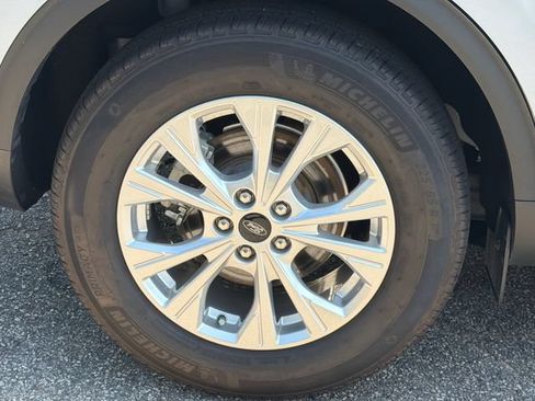 Used 2025 Ford Escape Active FWD image 19