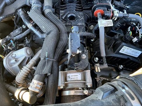 Used 2024 Ford Expedition Max XLT image 35