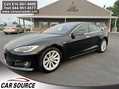 Used 2018 Tesla Model S 75D AWD/4WD image 2