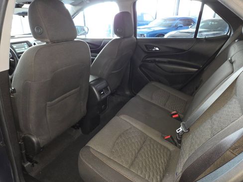 Used 2018 Chevrolet Equinox LT AWD/4WD image 20