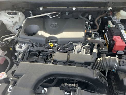 Certified 2019 Toyota RAV4 XLE image 35