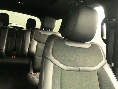 New 2026 Ford Explorer ST w/ Sun And Sound Package image 17