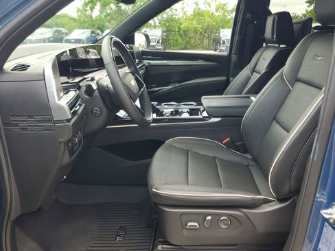 Certified 2026 Cadillac Escalade Sport w/ LPO, ONYX Package RWD image 20