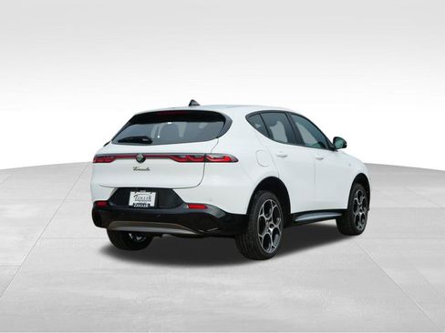 Used 2024 Alfa Romeo Tonale Ti w/ Active Assist Package image 8