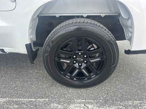 Used 2025 Chevrolet Silverado 1500 Custom image 29