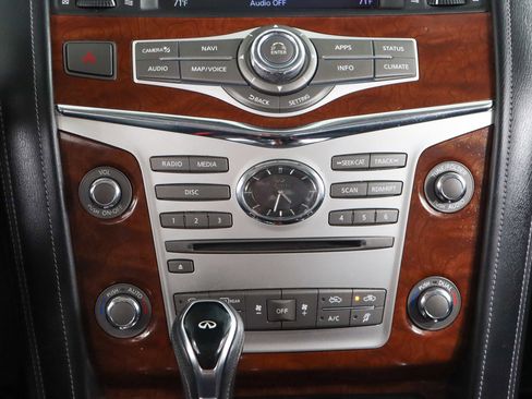 Used 2019 INFINITI QX80 Luxe w/ All-Season Package image 21