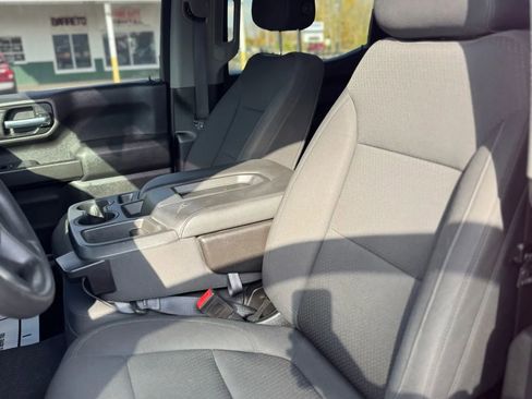 Used 2020 Chevrolet Silverado 1500 Custom Trail Boss w/ Custom Convenience Package image 10