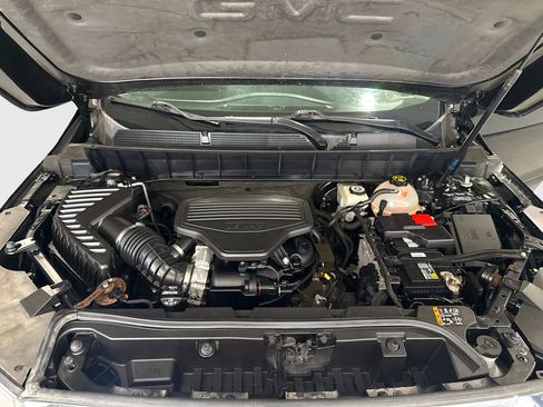 Used 2017 GMC Acadia SLE AWD/4WD image 11