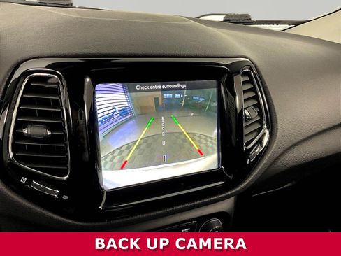 Used 2018 Jeep Compass Limited AWD/4WD image 14