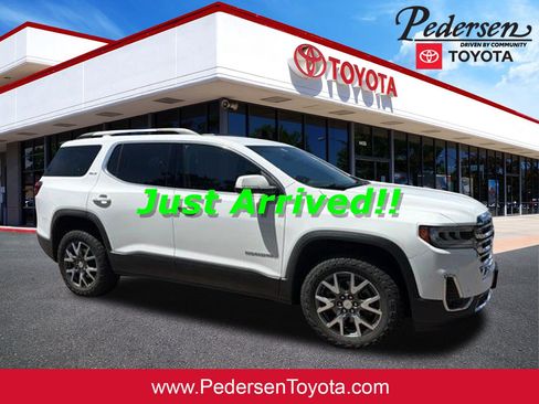 Used 2023 GMC Acadia SLT AWD/4WD image 1