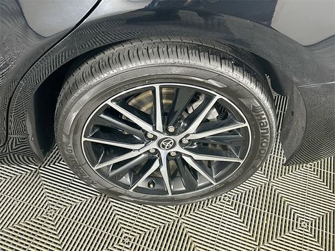 Used 2024 Toyota Camry SE image 31