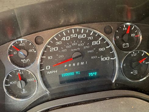 Used 2020 Chevrolet Express 2500 w/ Enhanced Convenience Package image 11