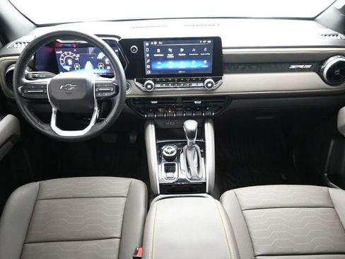 Used 2024 Chevrolet Colorado ZR2 w/ ZR2 Bison Edition image 27