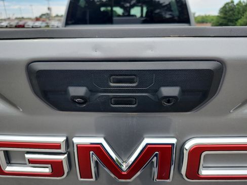 Certified 2025 GMC Sierra 2500 AT4 w/ AT4 Premium Plus Package AWD/4WD image 13
