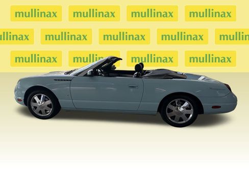 Used 2003 Ford Thunderbird image 8