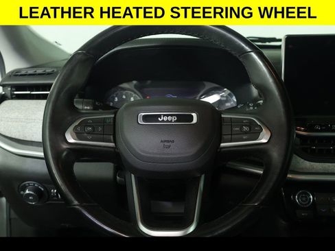 Used 2022 Jeep Compass Latitude image 7