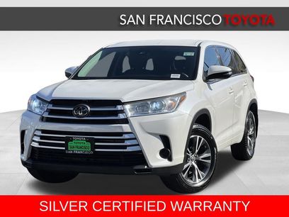 Certified 2017 Toyota Highlander LE