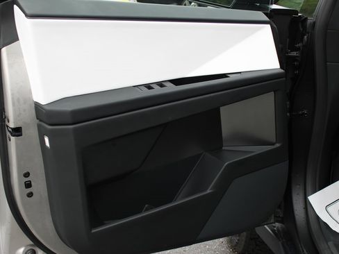 Used 2024 Tesla Cybertruck Cyberbeast image 16